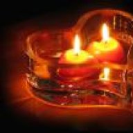 الدمعة الحائرة